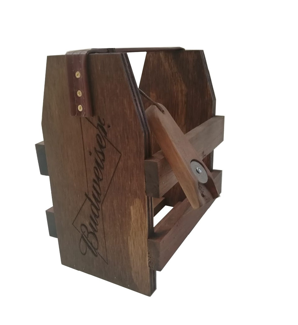 Caja de madera natural terminado tipo vintage para sixpack de cervezas tallado budweiser