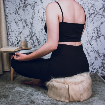 Cojín para Yoga y Meditación en Peluche - Crema - Banzay